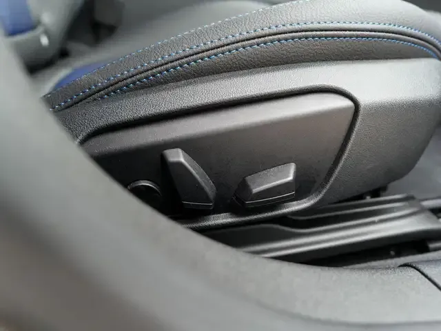 BMW 235