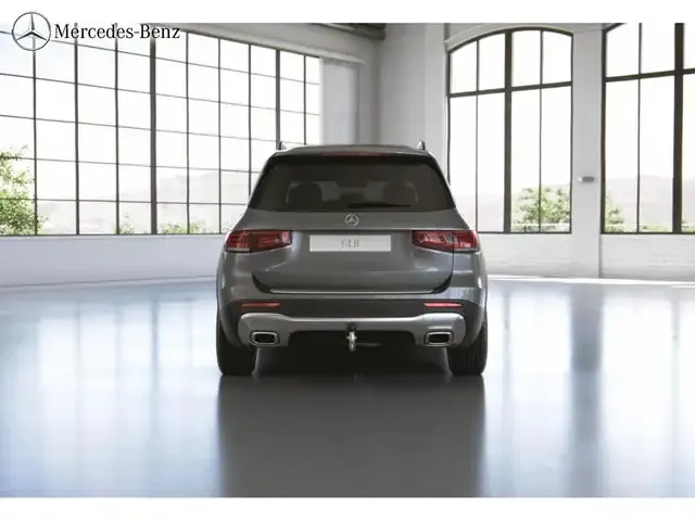 Mercedes-Benz GLB 200