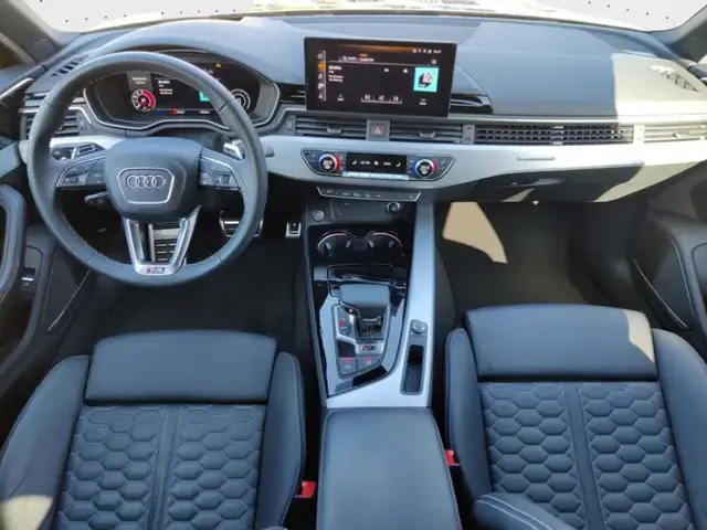 Audi RS4
