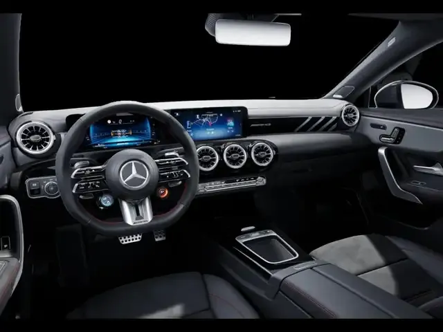 Mercedes-Benz CLA 45 AMG