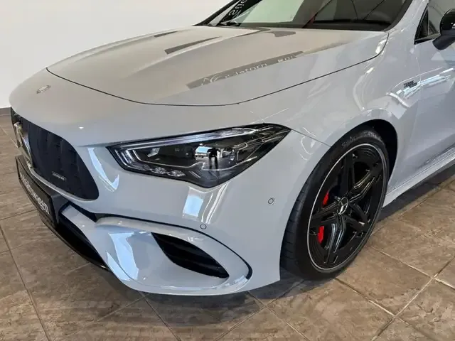 Mercedes-Benz CLA 45 AMG