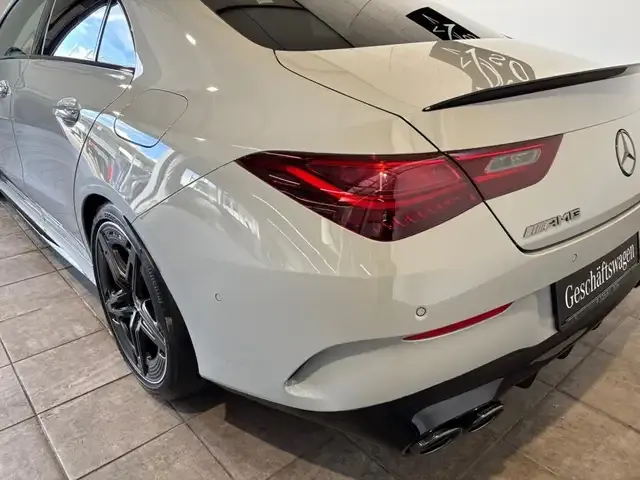 Mercedes-Benz CLA 45 AMG
