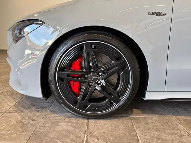 Mercedes-Benz CLA 45 AMG