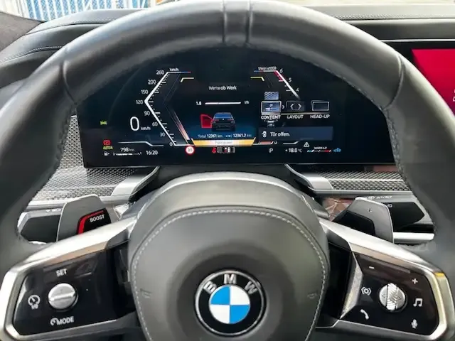 BMW 740