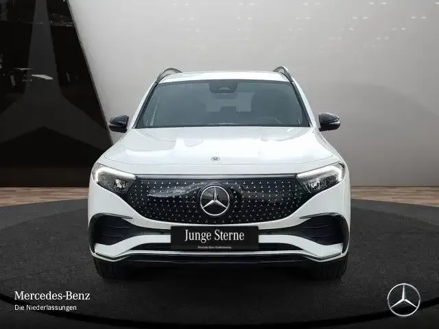 Mercedes-Benz EQB 300