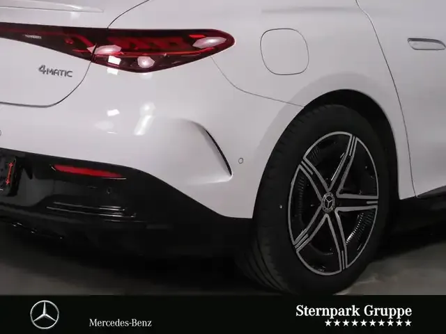 Mercedes-Benz EQE 350