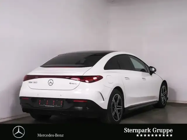 Mercedes-Benz EQE 350
