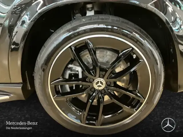 Mercedes-Benz GLE 400