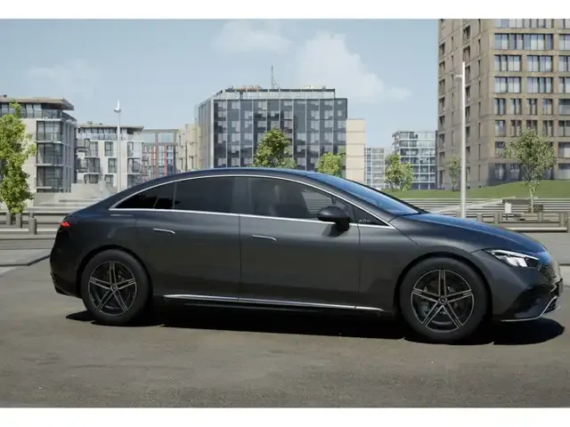 Mercedes-Benz EQE 300
