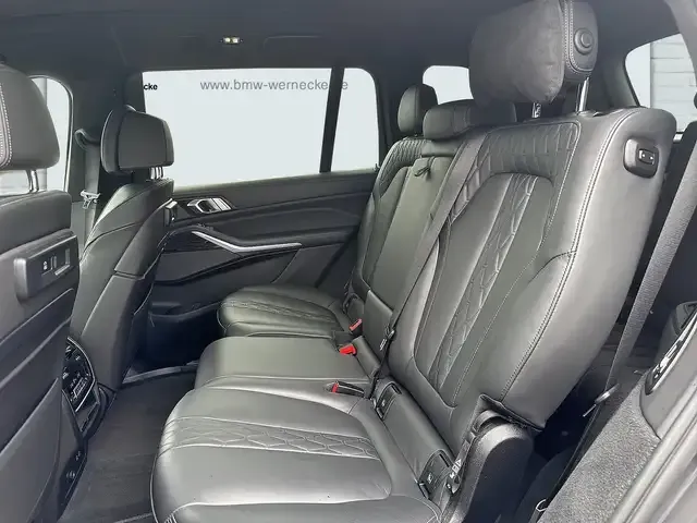 BMW X7 M