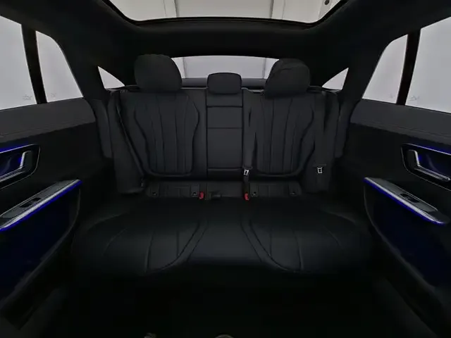 Mercedes-Benz EQE 300