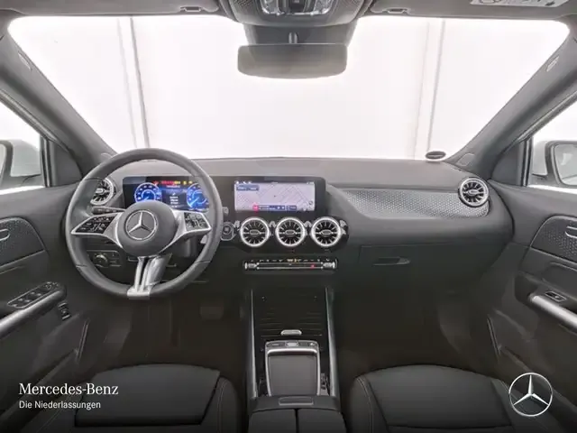 Mercedes-Benz EQA 250
