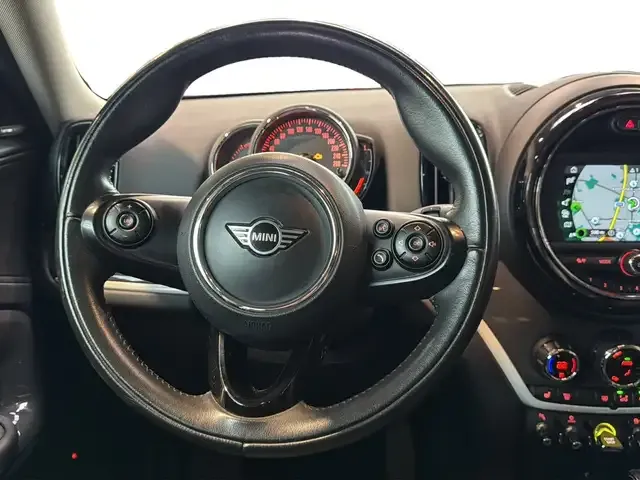 MINI Cooper SE Countryman