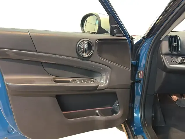 MINI Cooper SE Countryman