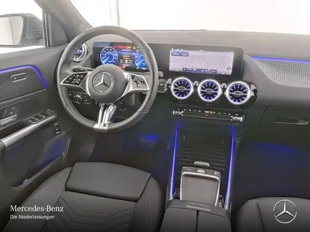 Mercedes-Benz EQA 300