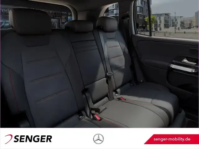 Mercedes-Benz EQB 250