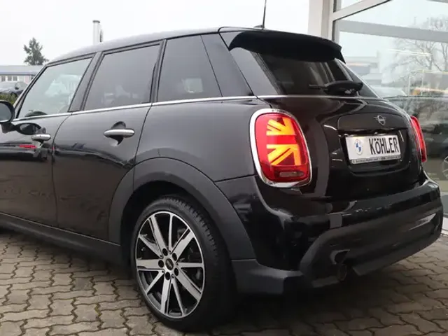MINI One