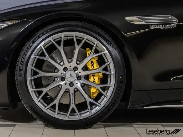 Mercedes-Benz SL 63 AMG