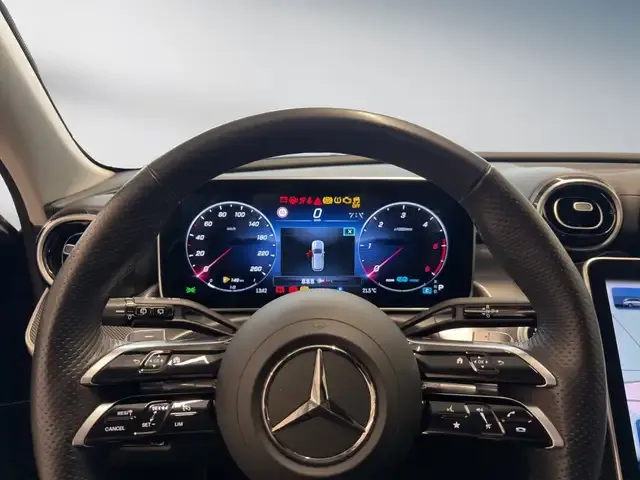 Mercedes-Benz C 220