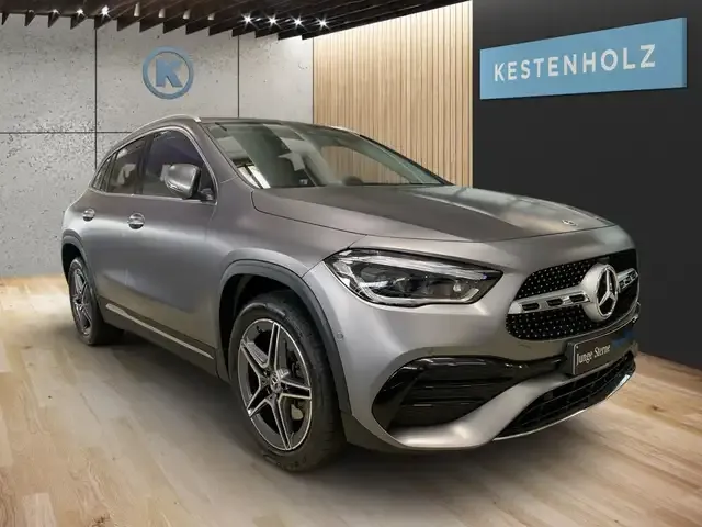 Mercedes-Benz GLA 250