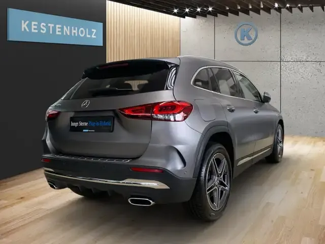 Mercedes-Benz GLA 250