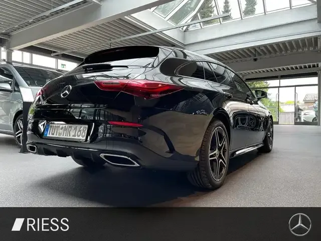 Mercedes-Benz CLA 180