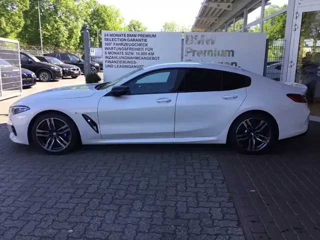 BMW M850