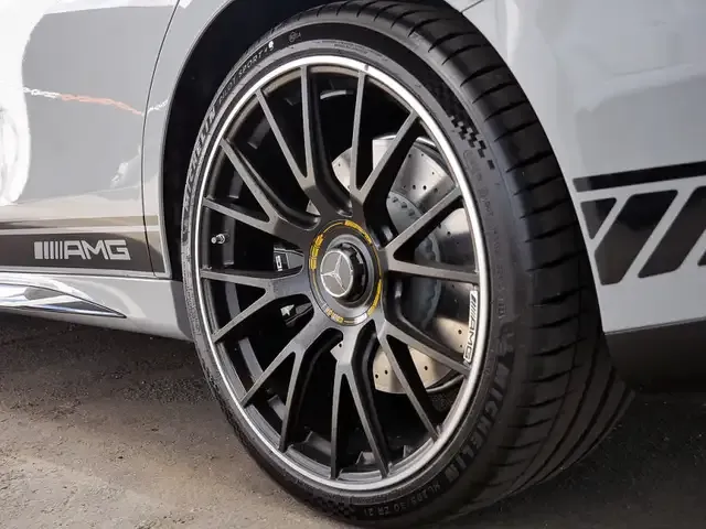 Mercedes-Benz E 53 AMG