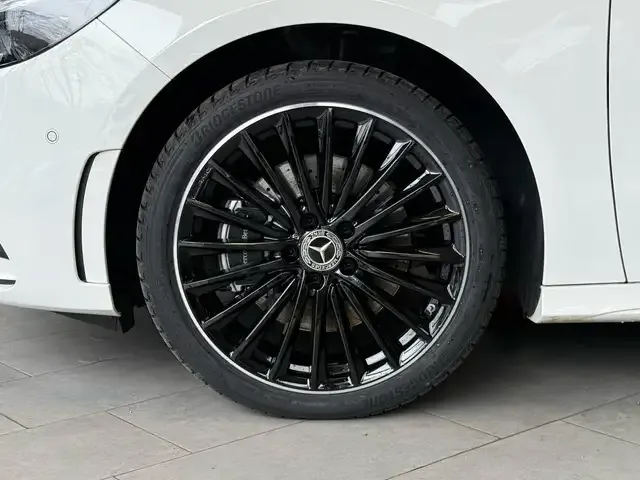 Mercedes-Benz B 250