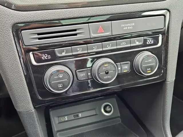 Volkswagen Golf Sportsvan