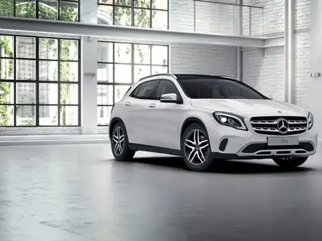 Mercedes-Benz GLA 250