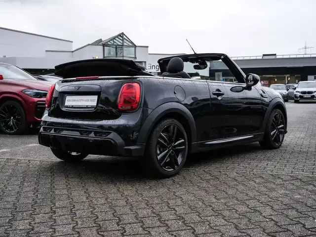 MINI Cooper Cabrio