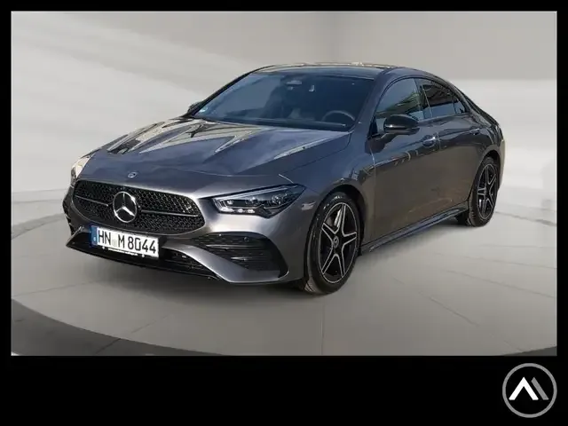 Mercedes-Benz CLA 180