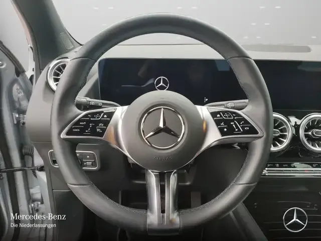 Mercedes-Benz EQA 350