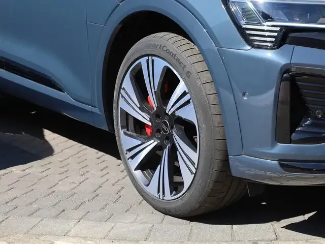 Audi Q8 e-tron