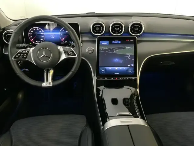 Mercedes-Benz C 220