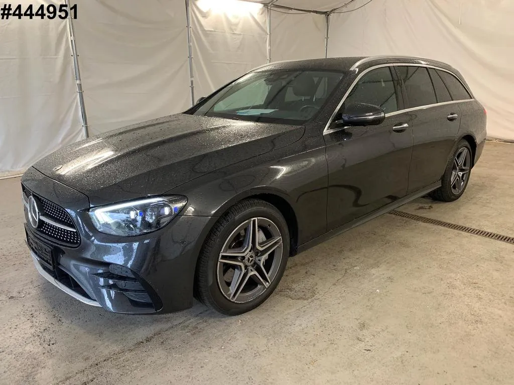 Mercedes-Benz E 300