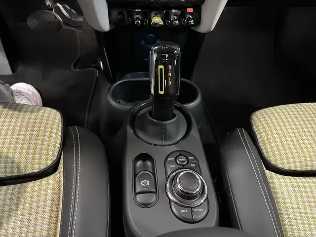 MINI Cooper SE