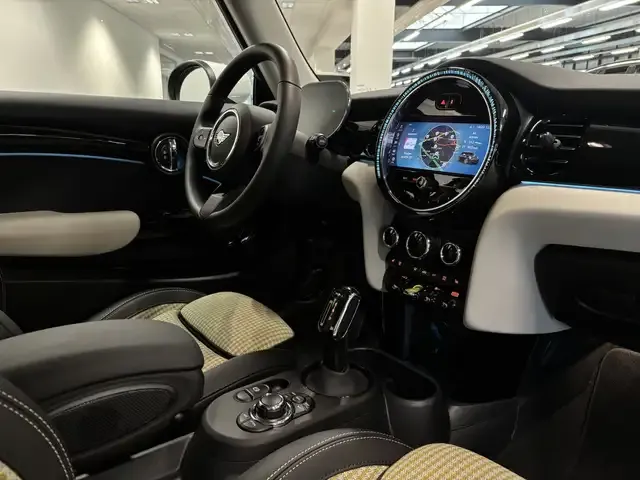 MINI Cooper SE