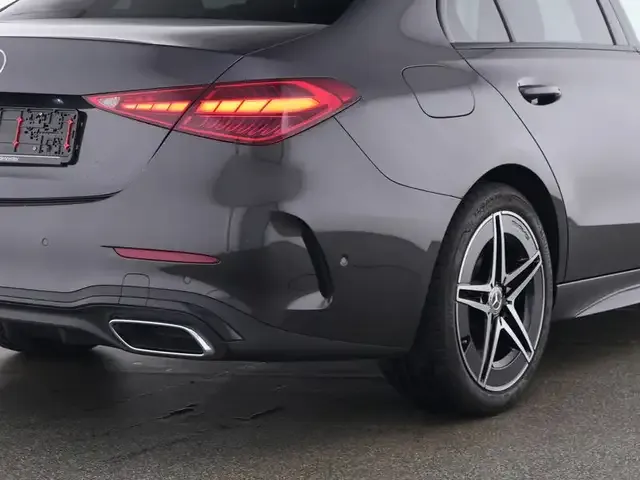 Mercedes-Benz C 180