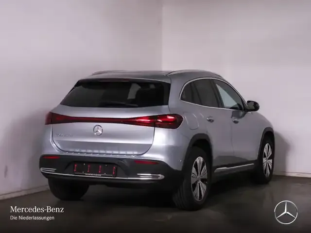 Mercedes-Benz EQA 250