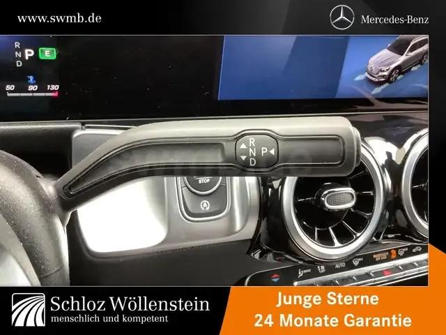 Mercedes-Benz GLB 220