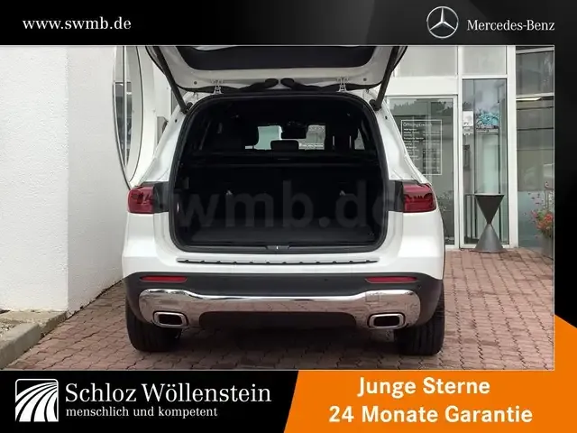 Mercedes-Benz GLB 220