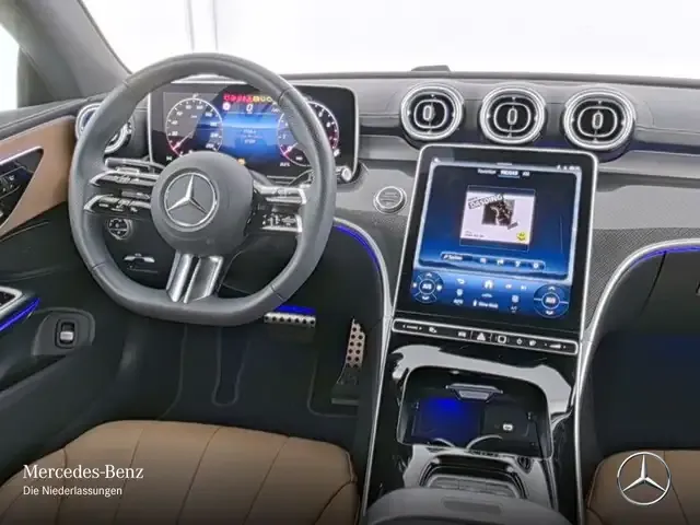 Mercedes-Benz CLE 200