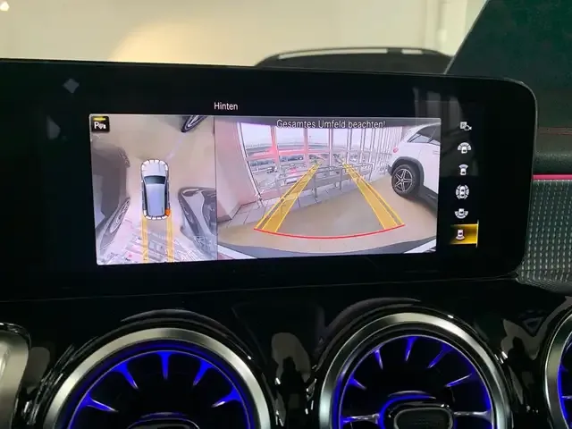 Mercedes-Benz EQB 250