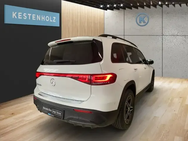 Mercedes-Benz EQB 250