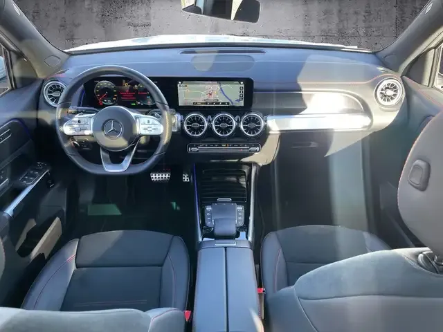 Mercedes-Benz EQB 250