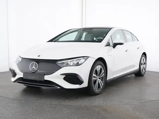 Mercedes-Benz EQE 300