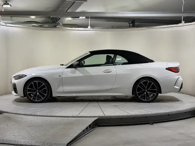 BMW 440