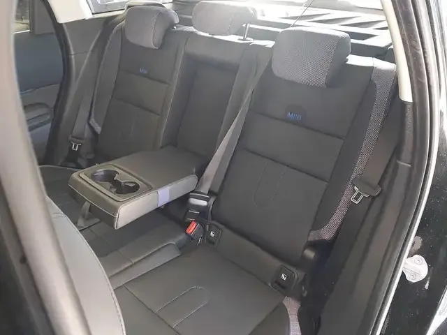 MINI One D Countryman